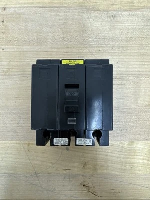 SQUARE D EHB34020 EHB 3 POLE 20 AMP 480v NEHB CIRCUIT BREAKER - Image 1 of 4