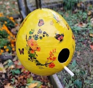  Bird house - Picture 1 of 4