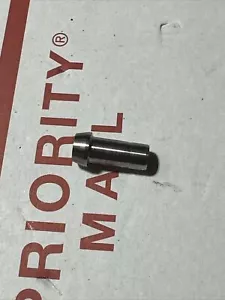 New Swagelok SS-601-PC ,3/8 " port connector - Picture 1 of 1