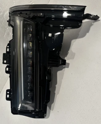 Conjunto de faros eléctricos Cadillac Lyriq 2023-24 pieza original derecha # 85615802 Foto 1 de 4