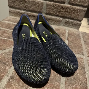 Rothys The Loafer Metallic Lattice Navy Blue Flats Size 9.5 - Picture 1 of 16
