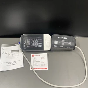 Omron Upper Arm Blood Pressure Monitor - BP7450 Series 10 - W/ Cuff & Batteries - Picture 1 of 7