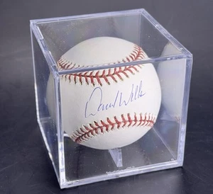 NY Yankees DAVID WELLS Signed Auto Rawlings Baseball STEINER in Display Cube - Picture 1 of 3