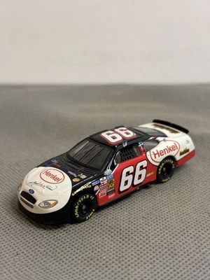 LOOSE Greg Biffle 2005 Henkel 1/64 Team Caliber Diecast - Image 1 of 4