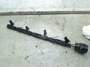 INYECTOR DE COMBUSTIBLE INYECTOR SKODA OCTAVIA COMBI (1U5) 2006 038130073AG - Imagen 1 de 2