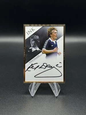 2025 Futera Incredible KENNY DALGLISH #INKA12 23KT Gold Plated Ink Auto 04/07 - Image 1 of 4