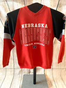 NCAA Vintage Nebraska Cornhuskers Galt Sand Youth Medium (12-14) Sweatshirt