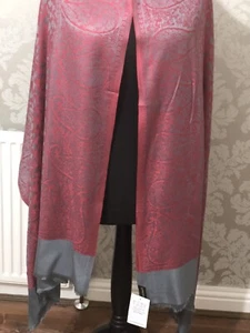 Women Fine Viscose Two Tone And Reversible Kani Stole Wrap shawl - Picture 1 of 3