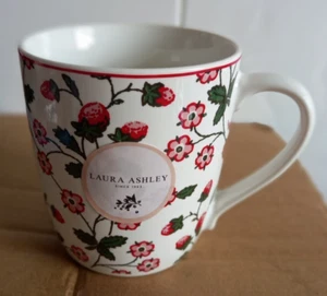 Nice mug with Fruit detail.app.9.5 x 10 cm. - Picture 1 of 2