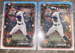 2024 Topps Holiday Variation #36 Francisco Lindor Santa Hat New York Mets + Base - Picture 1 of 2