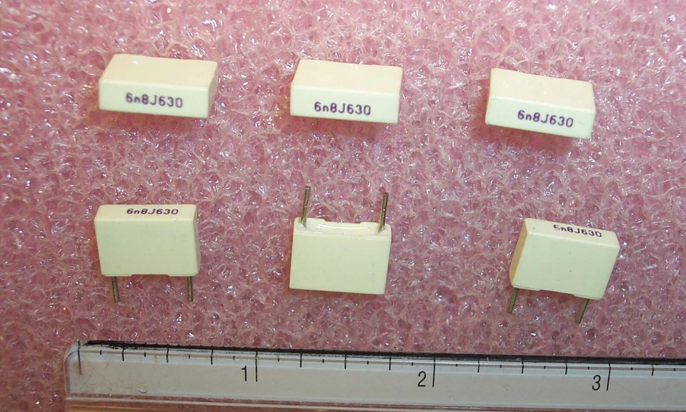 QTY (100) 6800pf 630V 5% METALLIZED BOX FILM CAPACITORS 171-682J630C MALLORY  - Image 1 of 1