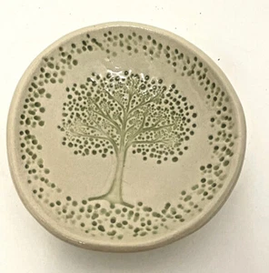 B Janecka Handarbeit Keramik mit Lebensbaum Design Schmuckschale strukturiert - Bild 1 von 5