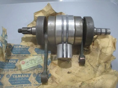 NOS Yamaha OEM Crankshaft Assembly 1970-1971 CS3 1972 CS5 174-11400-02 - Image 1 of 4