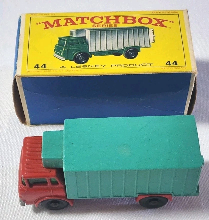 Matchbox Superfast Lesney GMC Refrigerator Truck No. 44 - Image 1 of 4