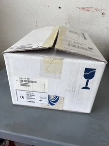 New Open Box Crestron TPMC-8LW-T KIT - Picture 1 of 6