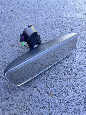 25 DODGE RAM 2500 / 3500 INTERIOR REAR VIEW MIRROR DIGITAL 68654265AA - Image 1 of 4