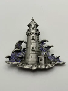 Broche Joyería JJ Jonette Peltre Faro Azul Océano Crashin Waves Prendedor De Colección - Imagen 1 de 8