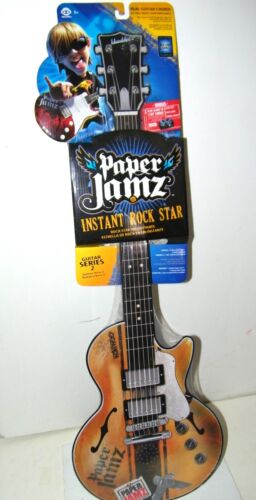 Foto 1 di 8