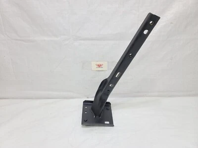 2005-2020 Dodge Grand Caravan Bumper Bracket Rear Left Driver Side OEM 5113323AA Foto 1 de 4