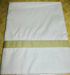 King Size Matouk Kissenbezug weiß mit khakifarbenen Streifen - Bild 1 von 7