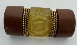 Vintage Bakelite Brooch Pin With Carved Apple Juice Center 1.5” X .75” - Picture 1 of 7