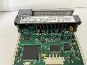 Allen Bradley SLC 500 Ausgangsmodul 1746-0X8 SerA - Bild 1 von 4