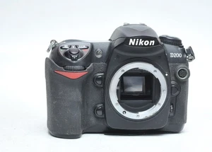 Nikon D200 10.2MP Digital SLR Camera Body 305 - Picture 1 of 4