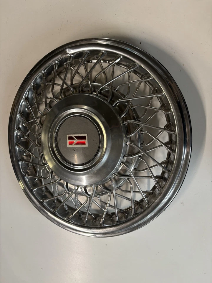 1 1992 年至 1995 年 Oldsmobile Delta 88 98 Regency 线辐轮毂盖车轮盖 15 — 第 1/4 张图片