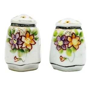 Antique Floral Porcelain Salt & Pepper Shakers Japan Hand Painted Moriage Gold - Picture 1 of 6