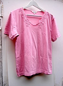 IMAGE DESIGNER COLLECTION PINK T-SHIRT TOP EMBROIDERED NECK ROSES L LARGE - Picture 1 of 3