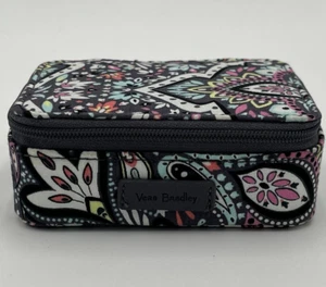 BRAND NEW!! Vera Bradley Travel Pill Case - Floral - 22970-T26 - Picture 1 of 3
