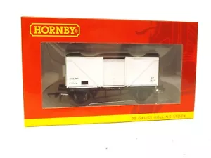 Hornby R6917 12 Tonnen Fisch Van E87314 (OO Scale) Originalverpackt - Bild 1 von 1