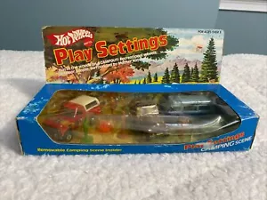 Hot Wheels Impostazioni gioco Mattel scena campeggio #4224 NUOVO CON SCATOLA SIGILLATO IN FABBRICA - Foto 1 di 9