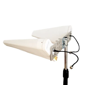 Cellular LPDA MIMO antenna 5G 4G Wifi 6 Widebeam 600-6000MHz 4m Lowloss lead - Picture 1 of 15