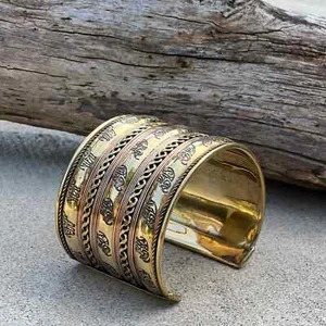 Brazalete Brazalete Artesanal Diseño Vintage Hippie Gitano - Imagen 1 de 14