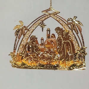 Danbury Mint 2011 Annual Christmas Ornament Away In A Manger 23kt Gold Plate Box - Picture 1 of 8