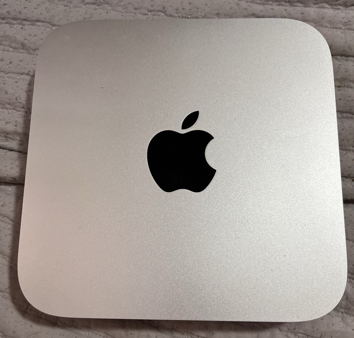 Apple Mac mini Intel Core i5 4th Gen. HDD (Hard Disk Drive Apple Mac mini Intel Core i5 4th Gen. HDD (Hard Disk Drive