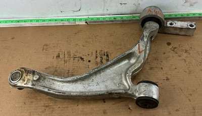 Braço de controle inferior suspensão dianteira esquerda Acura MDX 2007-2013 fabricante de equipamento original - Imagem 1 de 4