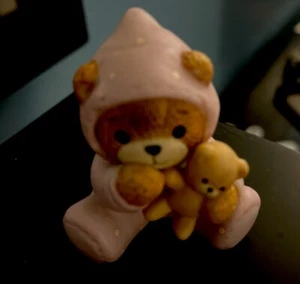 1985 Lucy and Me Vintage Porcelain Figurine Bear with Pink Pajamas and Teddie - Picture 1 of 1