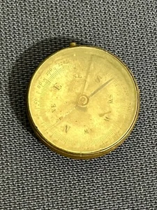 VINTAGE BRASS COMPASS Made in France BRASS MILITARY COMPASS NAVIGATION COMPASS - Picture 1 of 5