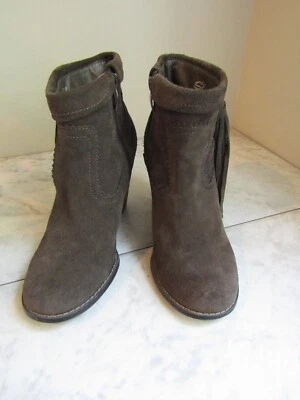 Sbicca Vintage Collection Wynonna Suede Brown Block Heel Bootie Shoes Womens 6.5 - Image 1 of 4