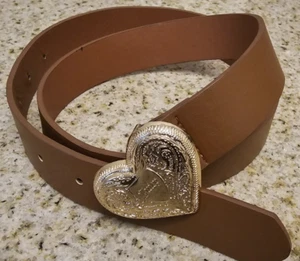 Juicy Couture Women’s Gold Heart Buckle Belt Brown Size S/M - Picture 1 of 4