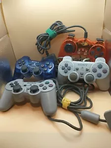4 PS2. Playstation 2 Controller. Lesen Sie unten. 2 Arbeiten gut - Bild 1 von 3