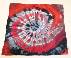 Tie Dye XL Bandana 24" x 24" rot Smoke Swirl 100% Baumwolle - Bild 1 von 2