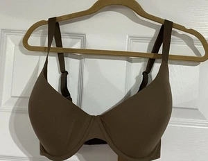 NWT Skims Fits Everybody Plunge Bra Underwire Scoop Neck OXIDE Size 34H - Picture 1 of 4