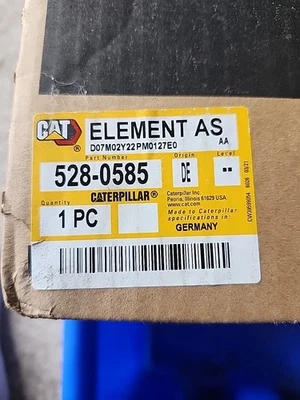 Genuine OEM CAT Engine Air Filter 528-0585 For 420F 430F Backhoe Loader - Image 1 of 4