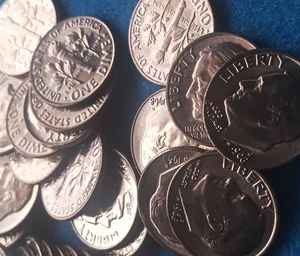 1968-D BU Roll Roosevelt Dimes 50 Coins In Tube~ - Picture 1 of 2