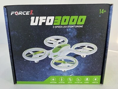UFO 3000 2.4G Quadcopter Drone By USA Toyz LED Blue And Green Night Lights - Image 1 of 4