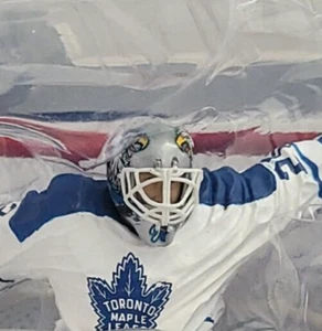 2004 McFarlane NHL Series 8 Ed Belfour #20 Toronto Maple Leafs Action Figure NEW - Picture 1 of 9