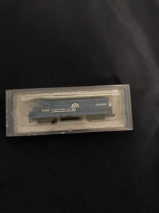 Bachmann #63566 N scale “Conrai” GP40 diesel with operating headlights Rd. #3056 - Picture 1 of 2